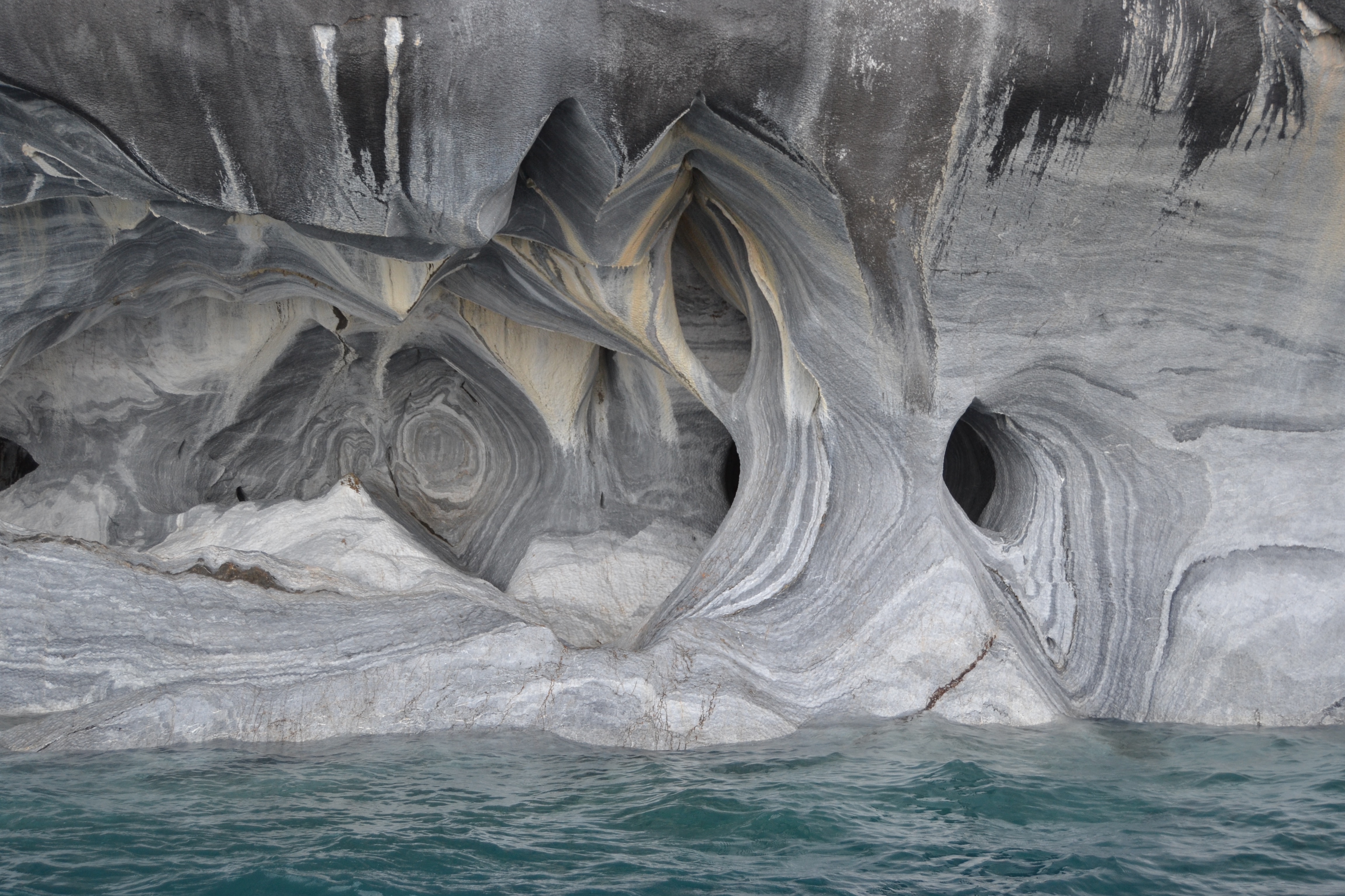 The marble caves are the result of the lake's erosion.